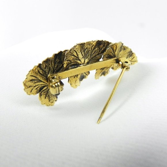 Botanical Lapel Brooch | 60s Gold Tone Orange Pin - Picture 4 of 7
